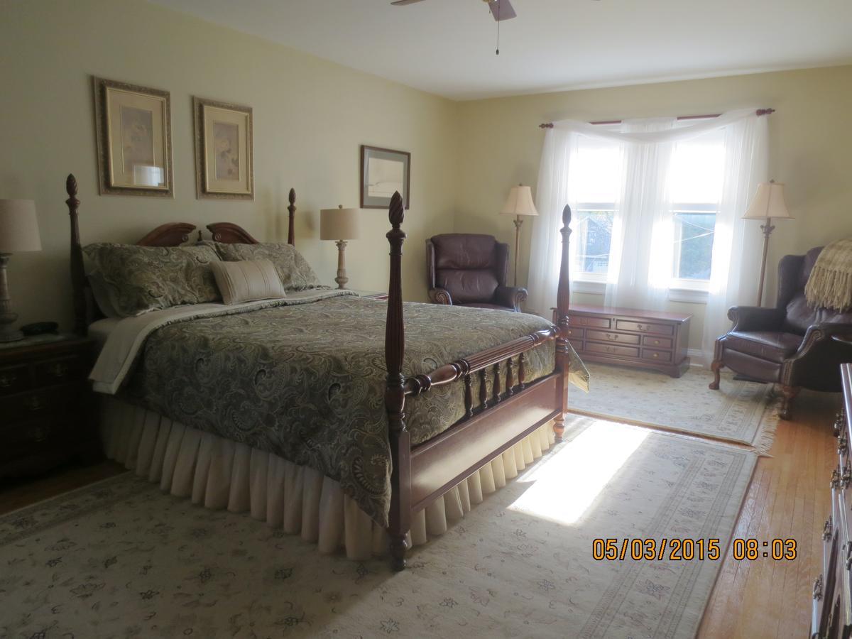 Robinsong Bed and Breakfast Thorold Rum bild