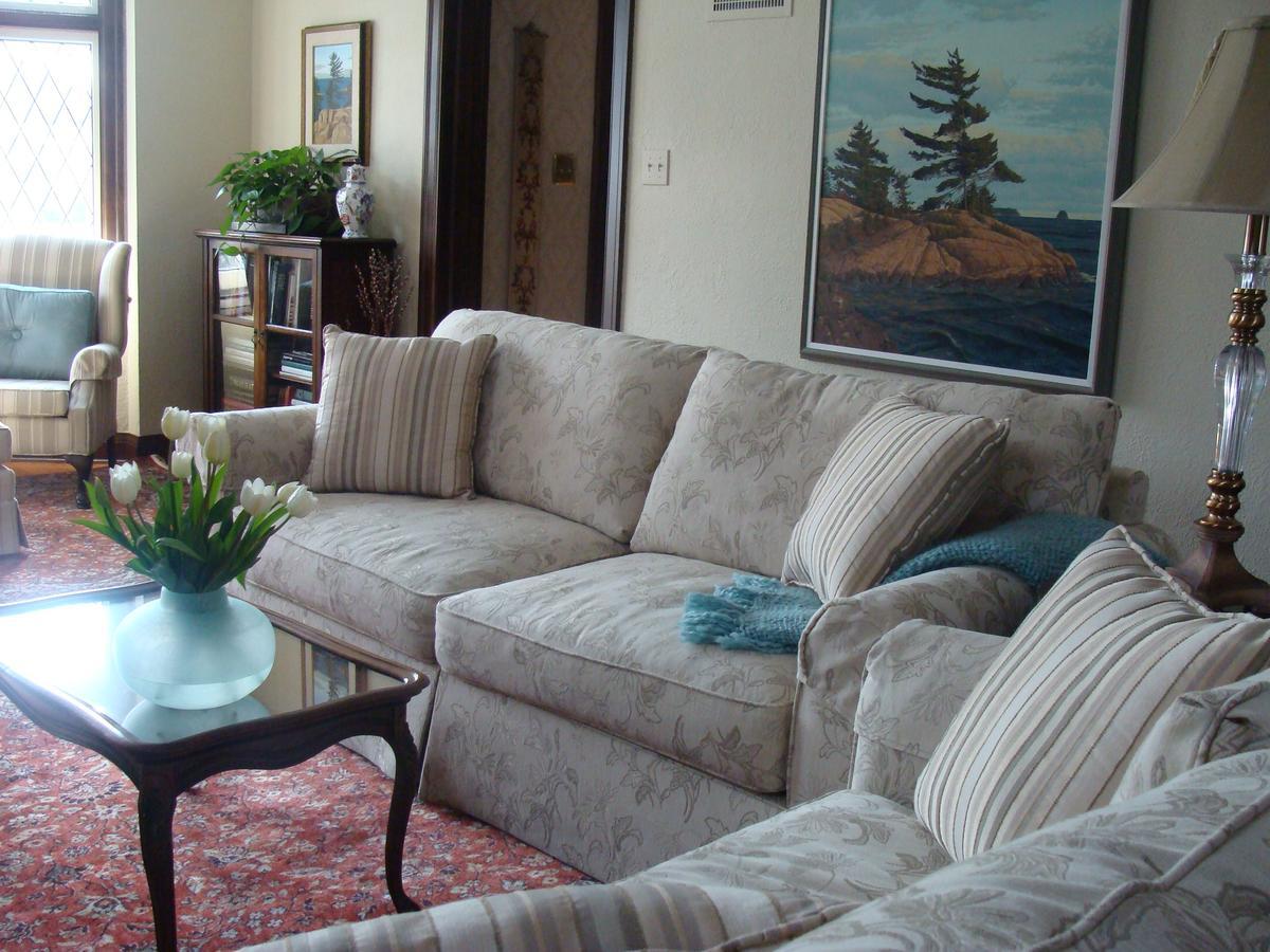 Robinsong Bed and Breakfast Thorold Exteriör bild